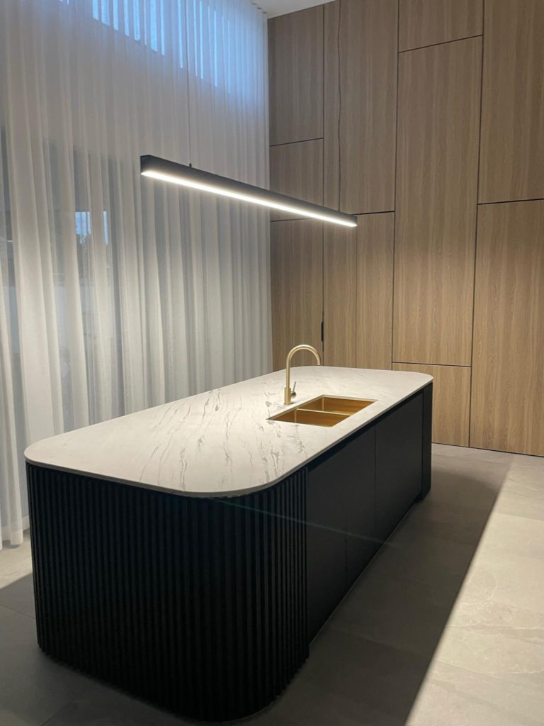 Functional Lighting vs Aesthetic Lighting: Essential Distinctions